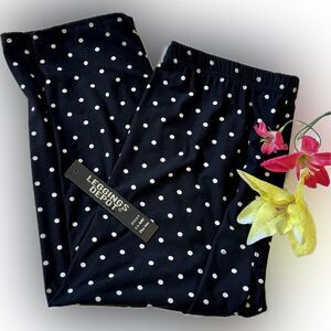 New with tags! Leggings Depot Black & white stretchy leggings!